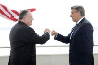 Pompeo: Hrvati će uskoro putovati u SAD bez viza Pompeo: Hrvati će uskoro putovati u SAD bez viza