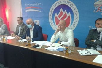 SNP zadovoljan izbornim rezultatima: Čestitke novom predsjedniku opštine Andrijevica SNP zadovoljan izbornim rezultatima: Čestitke novom predsjedniku opštine Andrijevica