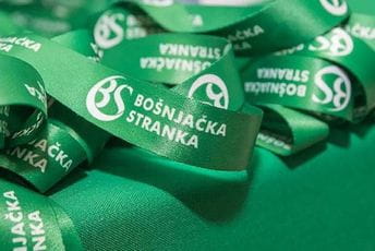 BS: Osuđujemo prijetnje, uvrede i uništavanje imovine delegacije kluba iz Plava BS: Osuđujemo prijetnje, uvrede i uništavanje imovine delegacije kluba iz Plava