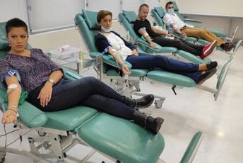 Zaposleni u Agenciji za zaštitu životne sredine dobrovoljno dali krv Zaposleni u Agenciji za zaštitu životne sredine dobrovoljno dali krv