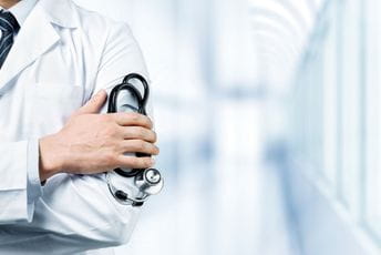 Ljekari poručuju: Pušači, ipak, mogu da vode zdraviji život Ljekari poručuju: Pušači, ipak, mogu da vode zdraviji život