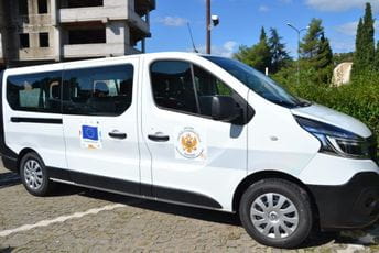 Novo vozilo za MUP i nova oprema za prognoziranje hidrometeoroloških prilika Novo vozilo za MUP i nova oprema za prognoziranje hidrometeoroloških prilika