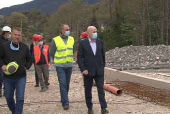 Nurković i Mujević obišli dionicu Smokovac-Mateševo Nurković i Mujević obišli dionicu Smokovac-Mateševo