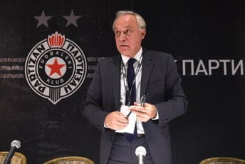 Milorad Vučelić priključen na respirator, oglasila se redakcija ovog lista Milorad Vučelić priključen na respirator, oglasila se redakcija ovog lista