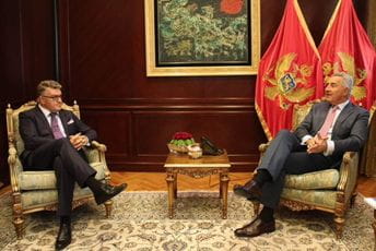 Đukanović: Hrvatska daje snažnu podršku reformama koje će ubrzati evropski put Crne Gore Đukanović: Hrvatska daje snažnu podršku reformama koje će ubrzati evropski put Crne Gore