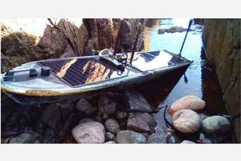 Američki špijunski čamac završio na obali Škotske Američki špijunski čamac završio na obali Škotske