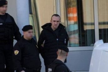 Saša Vidović navodni "škaljarac" izvršio samoubistvo Saša Vidović navodni "škaljarac" izvršio samoubistvo