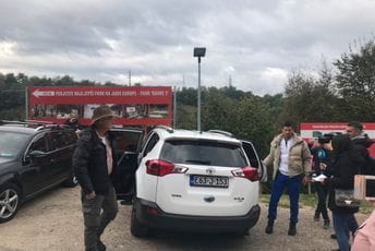 Novak i Jelena Đoković obilaze Bosansku dolinu piramida Novak i Jelena Đoković obilaze Bosansku dolinu piramida