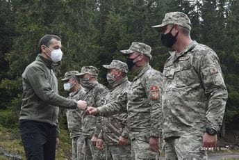 Ministarstvo odbrane: Vojska će uvijek biti na usluzi građanima, nikako protiv i na njihovu štetu Ministarstvo odbrane: Vojska će uvijek biti na usluzi građanima, nikako protiv i na njihovu štetu