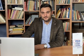 Bajčetić: Žarku Rakčeviću jedan euro veći nego cijela Crna Gora Bajčetić: Žarku Rakčeviću jedan euro veći nego cijela Crna Gora