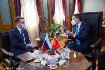 Bečić - Maslenikov: CG i Ruska Federacija zaslužuju bolje međudržavne odnose Maslenikov i Bečić