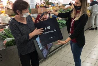 Akcija ''Kesa je više previše'' na pijaci na Pobrežju i u TC ''Bazar'' Akcija ''Kesa je više previše'' na pijaci na Pobrežju i u TC ''Bazar''