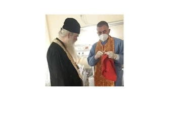 Slika Amfilohija iz KC-a: Vučić mu poslao respirator Slika Amfilohija iz KC-a: Vučić mu poslao respirator