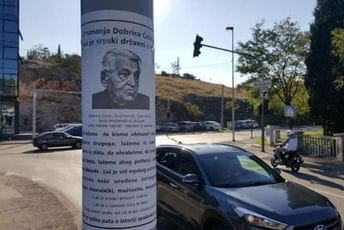 Plakati sa citatima Dobrice Ćosića i u Podgorici Plakati sa citatima Dobrice Ćosića i u Podgorici
