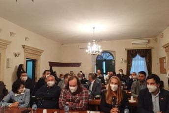 Odgođen najavljeni izbor predsjednika parlamenta Odgođen najavljeni izbor predsjednika parlamenta