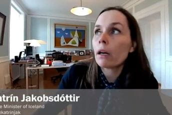 Pogledajte reakciju premijerke Islanda koju je zemljotres prekinuo tokom intervjua Pogledajte reakciju premijerke Islanda koju je zemljotres prekinuo tokom intervjua