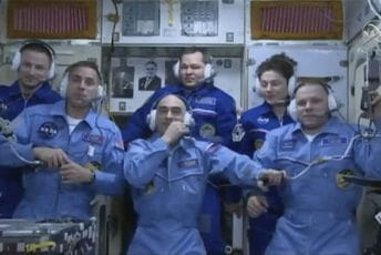 Poslije šest mjeseci u MSS astronauti se bezbjedno vratili na Zemlju Poslije šest mjeseci u MSS astronauti se bezbjedno vratili na Zemlju