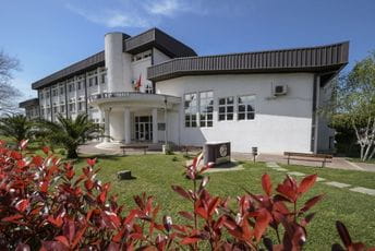 Interaktivna internetska naučna konferencija obilježiće sjutra 20 godina rada Centra za medicinsku genetiku i imunologiju Interaktivna internetska naučna konferencija obilježiće sjutra 20 godina rada Centra za medicinsku genetiku i imunologiju