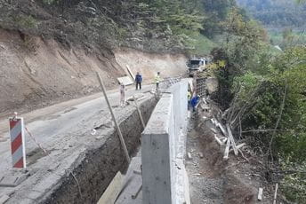 Napreduje izgradnja mosta na Bistrici i modernizacija puta Gubavač-Bistrica Napreduje izgradnja mosta na Bistrici i modernizacija puta Gubavač-Bistrica