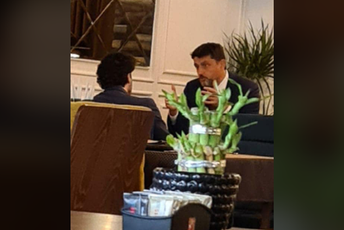 Abazović i Božović se sastali u kafani Abazović i Božović se sastali u kafani