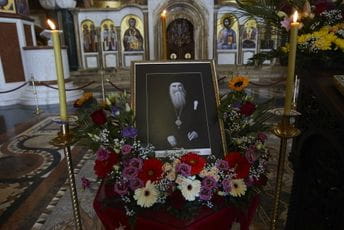 Amfilohijevo tijelo danas u Hramu Amfilohijevo tijelo danas u Hramu