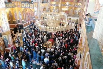 Povorka građana na Cetinju i Podgorici (ViDEO) Povorka građana na Cetinju i Podgorici (ViDEO)