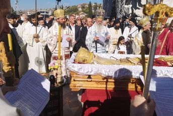 Irinej: Obnavljanje kapele na Lovćenu da bude amanet srpskom narodu Irinej: Obnavljanje kapele na Lovćenu da bude amanet srpskom narodu