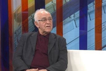 Andrejić: Sahrana mitropolita Amfilohija nesumnjivo politički događaj Božidar Andrejić