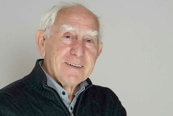 Preminuo legendarni hrvatski novinar i autor brojnih knjiga za djecu i mlade Preminuo legendarni hrvatski novinar i autor brojnih knjiga za djecu i mlade