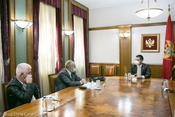 Bečić: Skupština će raditi na poboljšanju položaja osoba sa invaliditetom Bečić: Skupština će raditi na poboljšanju položaja osoba sa invaliditetom