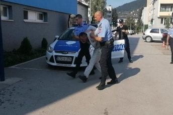 Simić zadavljena, osumnjičenom za ubistvo produžen pritvor Simić zadavljena, osumnjičenom za ubistvo produžen pritvor