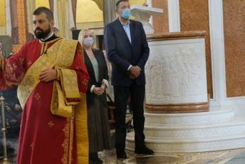 Vlade Divac u Podgorici: Amfilohije uspio da ujedini narod i da mu pokaže put Vlade Divac u Podgorici: Amfilohije uspio da ujedini narod i da mu pokaže put