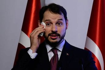 Turski ministar finansija podnio ostavku putem Instagrama Turski ministar finansija podnio ostavku putem Instagrama