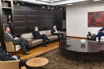 Marković: Puna podrška očuvanju identiteta Crnogoraca u Srbiji Marković na sastanaku sa delegacijom Crnogorskog vijeća