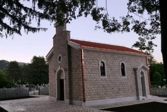 Crkvena opština Cetinje: Koliko još treba i čega da se desi da bi Crnogorci shvatili? Crkvena opština Cetinje: Koliko još treba i čega da se desi da bi Crnogorci shvatili?