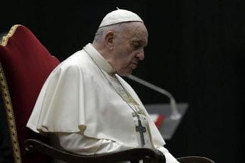 Papa: Ti što se bune zbog maski... Papa: Ti što se bune zbog maski...