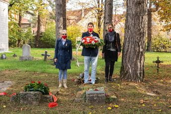 Antifašisti Cetinja obilježili 13. Novembar – Dan oslobođenja Antifašisti Cetinja obilježili 13. Novembar – Dan oslobođenja