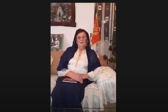 Stara Crnogorka odgovorila Vesni Bratić: Crnogorke su se udavale u crnogorskoj nošnji! Stara Crnogorka odgovorila Vesni Bratić: Crnogorke su se udavale u crnogorskoj nošnji!