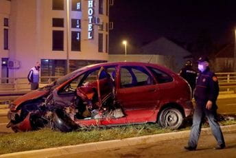 Udes u Maslinama, povrijeđena jedna osoba Udes u Maslinama, povrijeđena jedna osoba