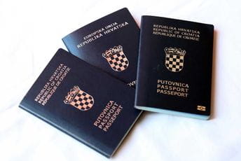 Škaljarskom i kavačkom klanu davali lažne pasoše Škaljarskom i kavačkom klanu davali lažne pasoše