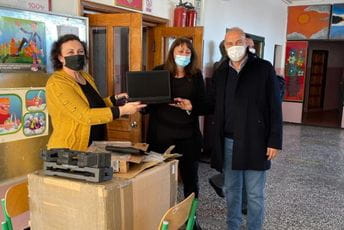 Statis donirao računare školama na Žabljaku Statis donirao računare školama na Žabljaku
