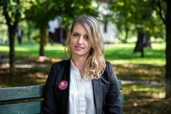 Mladi su posebno izloženi dezinformacijama, društvene mreže jedan od glavnih uzroka Mladi su posebno izloženi dezinformacijama, društvene mreže jedan od glavnih uzroka