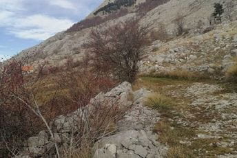 Mali i Velji Bostur Mali i Velji Bostur