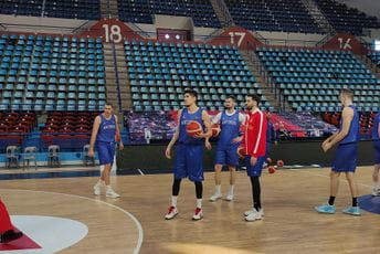 Nikolić: Njemačka će se boriti svih 40 minuta, moramo da odgovorimo na to Nikolić: Njemačka će se boriti svih 40 minuta, moramo da odgovorimo na to