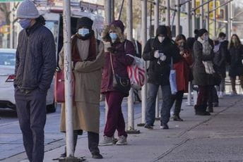 Njujork: Nacionalna garda umjesto nevakcinisanih medicinara? Njujork: Nacionalna garda umjesto nevakcinisanih medicinara?