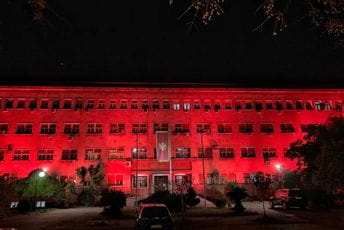 Zgrada MUP-a u narandžastoj boji Zgrada MUP-a u narandžastoj boji