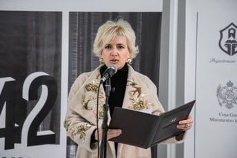 Gusle naše nasušne Gusle naše nasušne