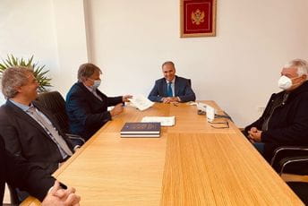 Potpisan ugovor o revitalizaciji trećeg agregata u HE ''Piva'' Potpisan ugovor o revitalizaciji trećeg agregata u HE ''Piva''