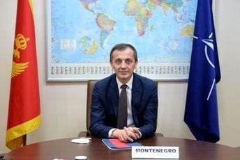 Bošković: Đukanović je politički autoritet bez premca u Crnoj Gori Bošković: Đukanović je politički autoritet bez premca u Crnoj Gori