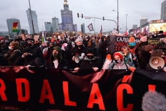 Poljska: Demonstranti ne odustaju od zahtjeva za liberalizaciju zakona o abortusu Poljska: Demonstranti ne odustaju od zahtjeva za liberalizaciju zakona o abortusu